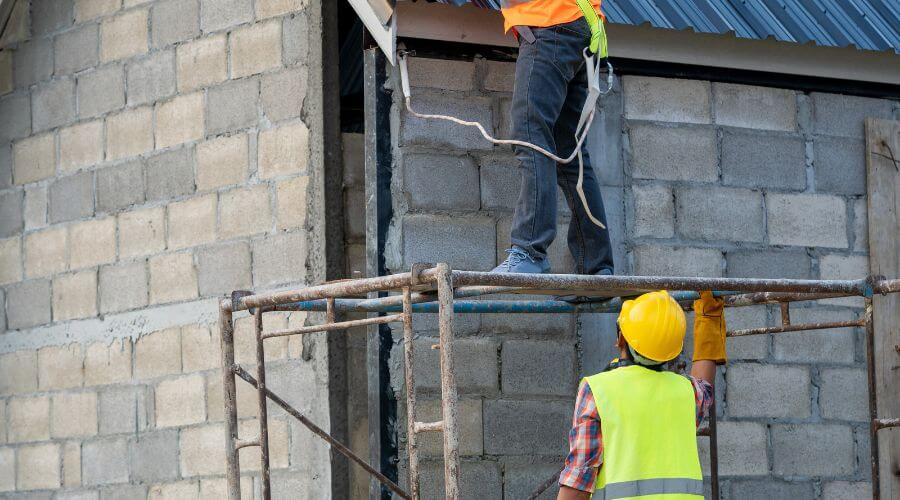 Professional gutter cleaning in Hazelton, ND